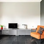 La Terrasse Apartment *